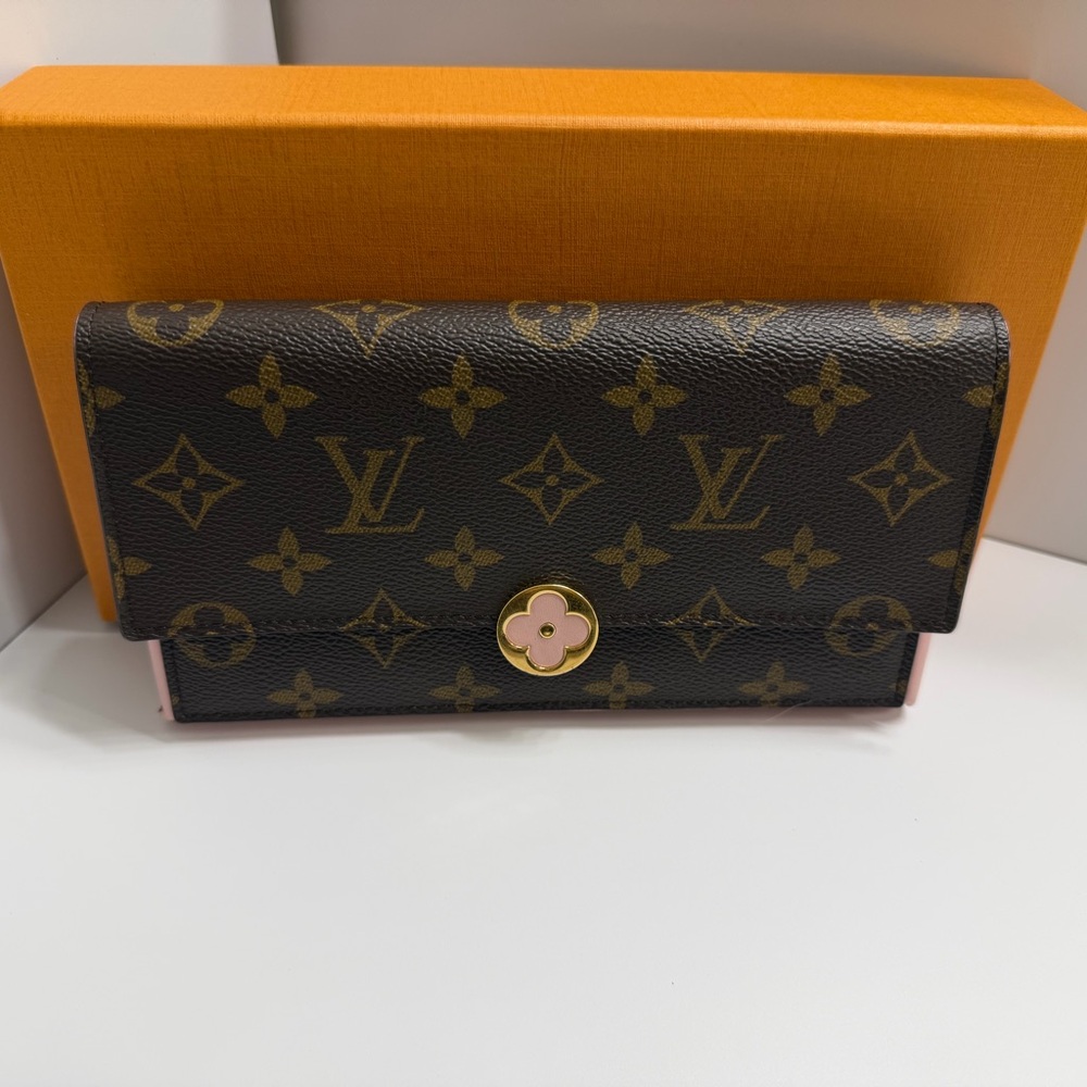 Louis Vuitton Monogram Flore Wallet